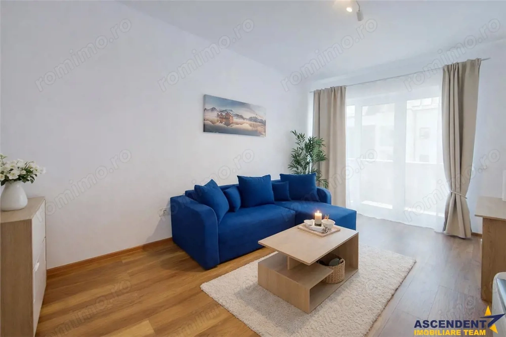 TUR 3D! Decomandat, elegant, 2 balcoane, Maurer Villas, Brasov