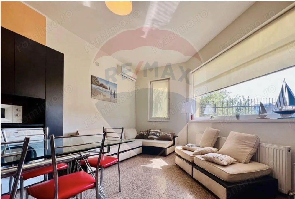 Casă de inchiriat cu 4 camere Mamaia vedere la mare