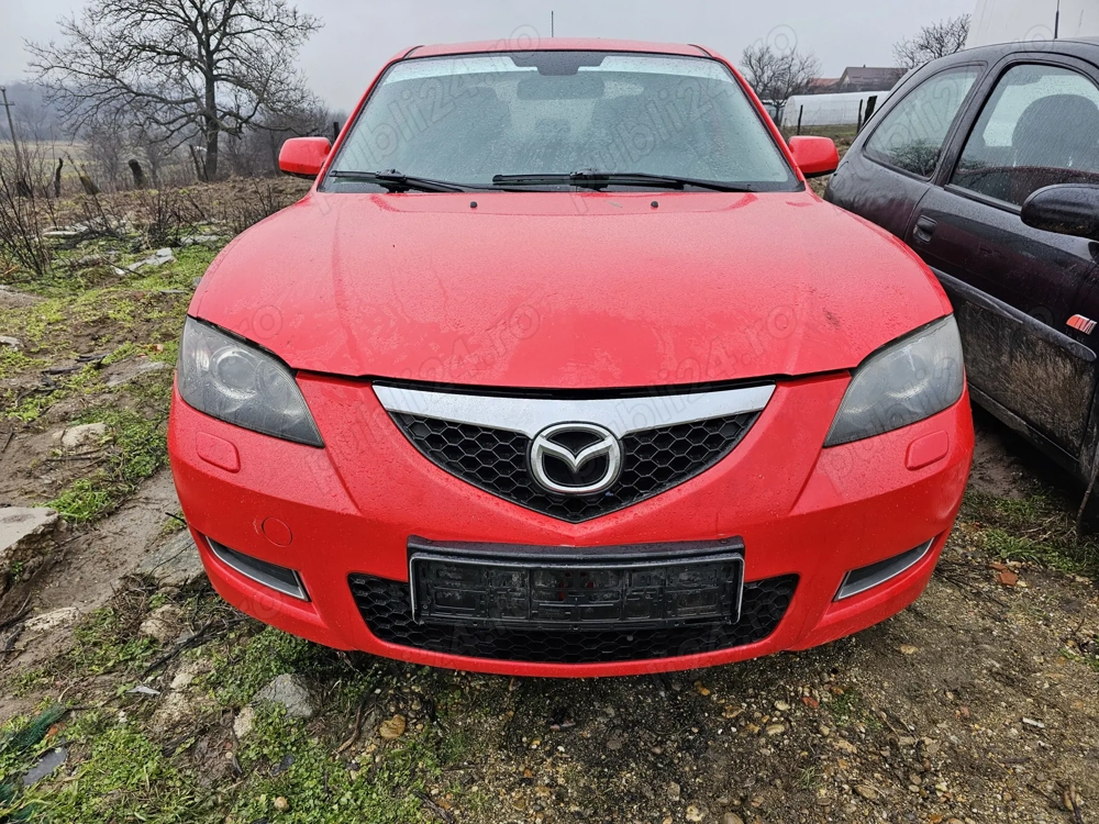 Dezmembrez Mazda 3 1.6 diesel