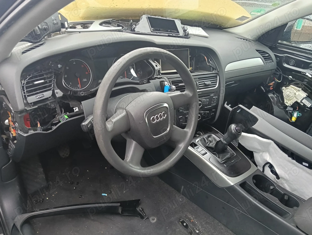 Plansa bord Audi a4 B8 