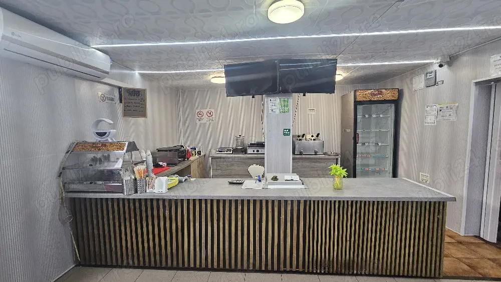 Inchiriez spatiul comercial