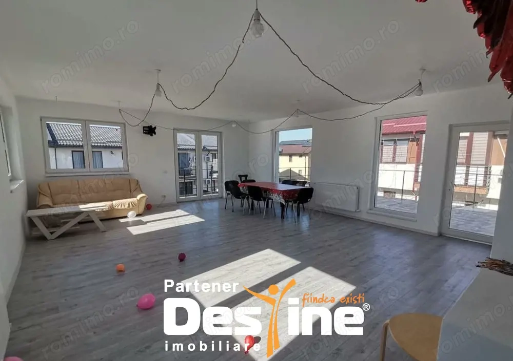 Vila spatioasa + teren 562mp, pentru locuit/spatiu comercial, Bragadiru