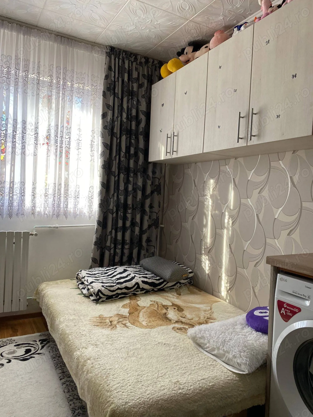 VAnd Camera in Astra etaj 3