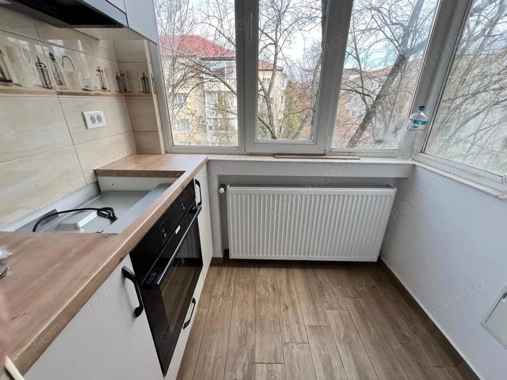 APARTAMENT CU 2 CAMERE PARTIAL MOBILAT IN ZONA TORONTAL LA 350 EURO