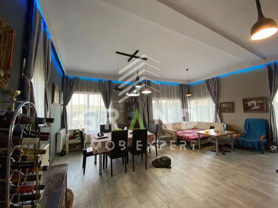 Casa de inchiriat | 4 camere | Parcare | Curte | Foisor cu barbeque | Salicea