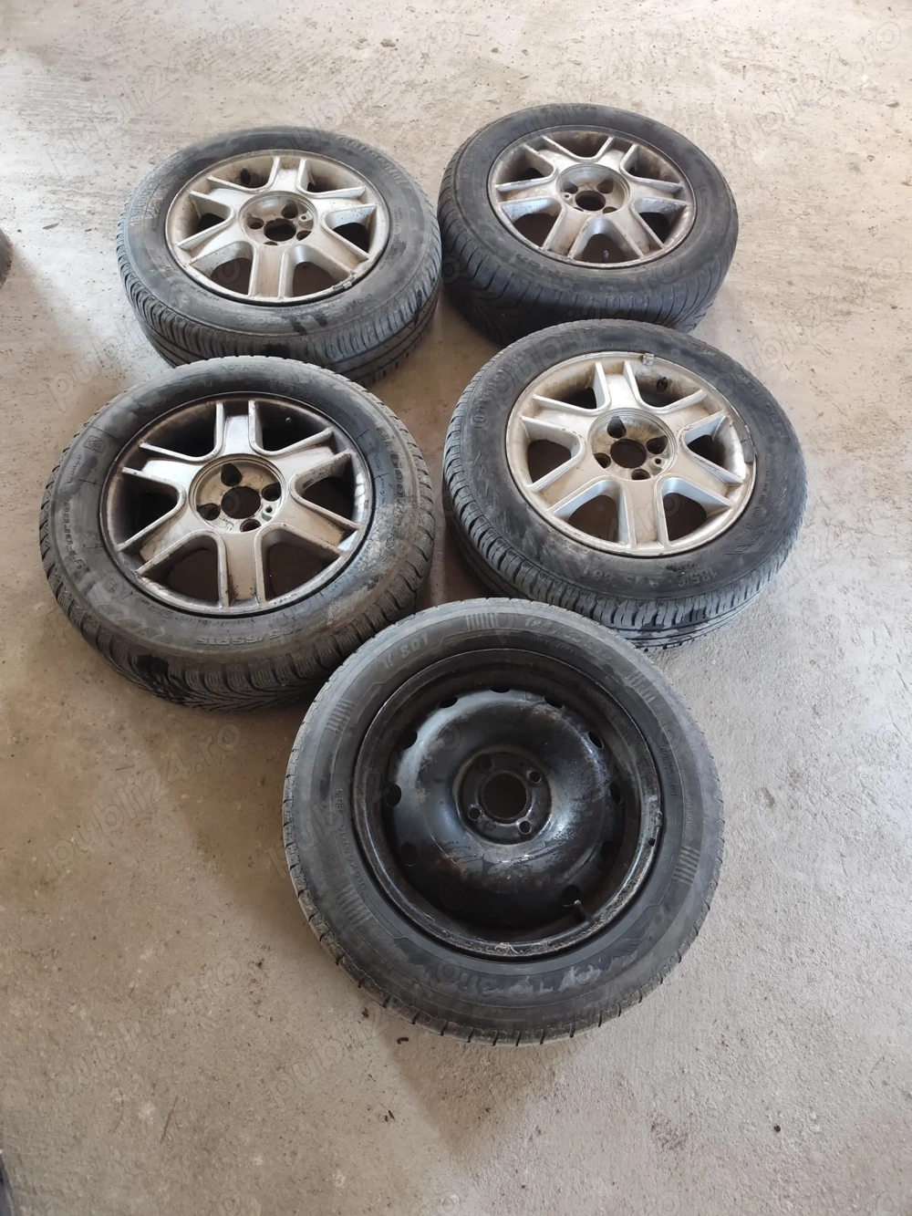 Vând jante cu tot cu cauciucuri 