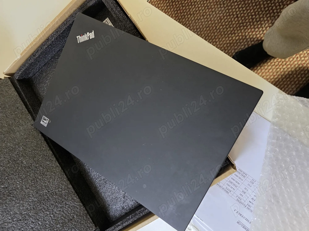 Lenovo Thinkpad T490