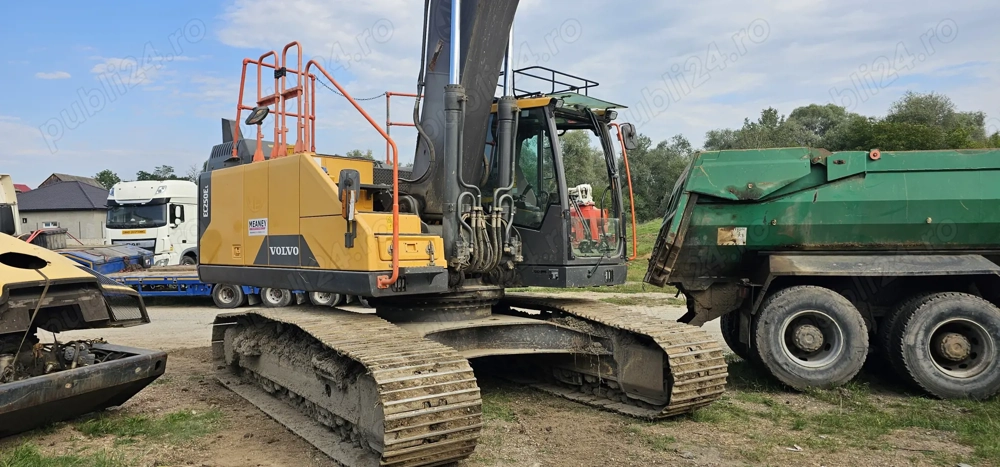 Excavator pe șenile Volvo EC 250 EL
