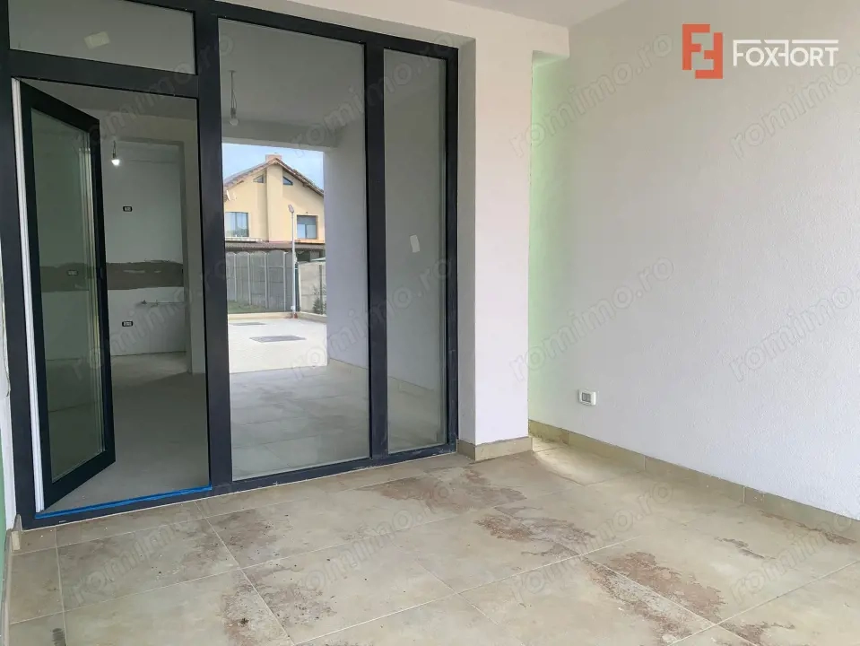 Apartament cu 3 camere si curte de 58 mp - Dumbravita