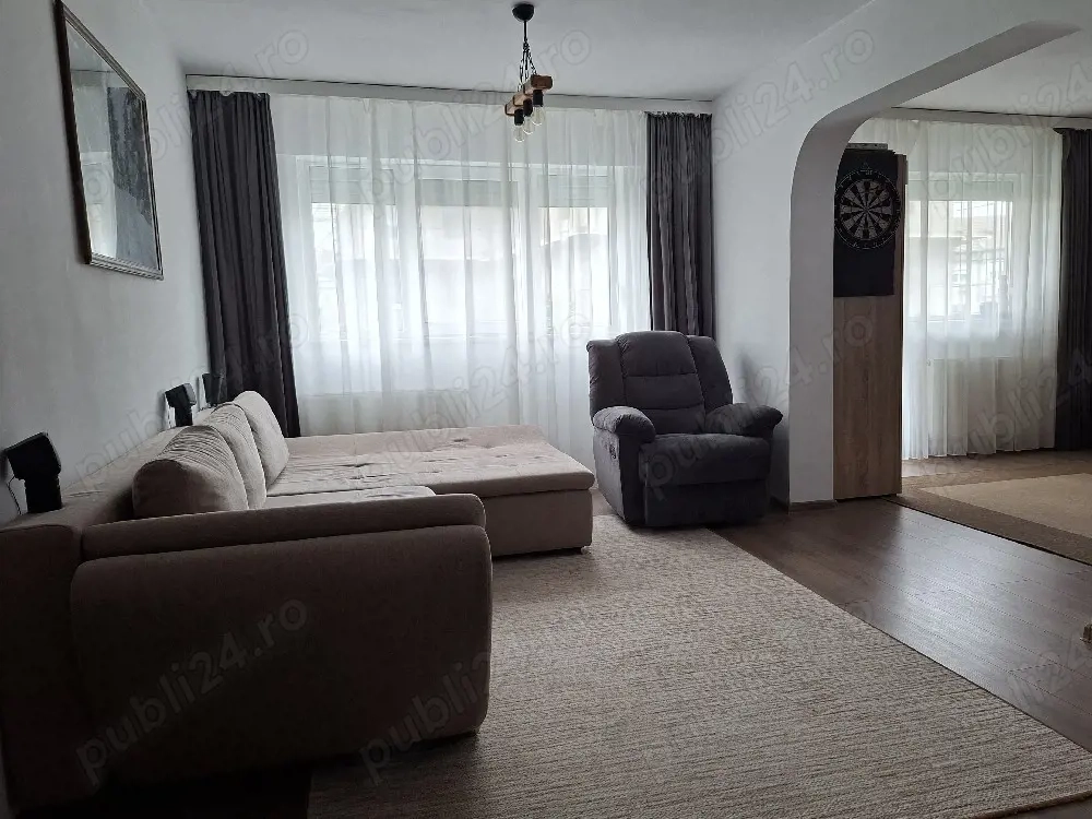 Vand schimb apt mare AN 4 camere, 90 m2, LIFT, Dacia