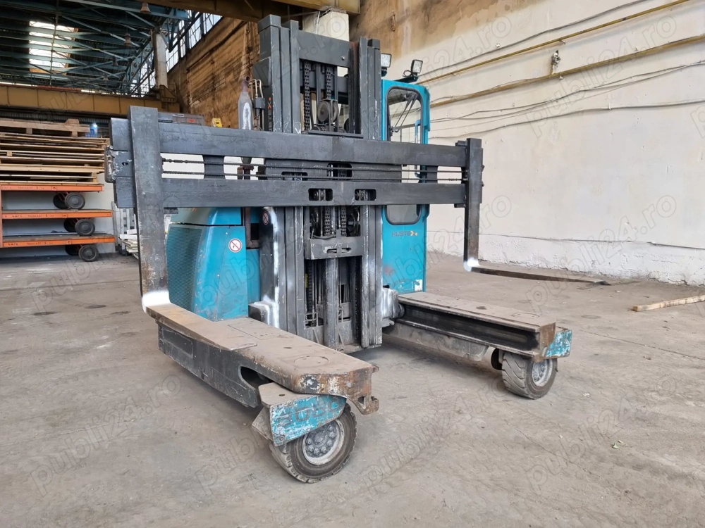 Stivuitor lateral HUBTEX DQ 40-G   Eficiență maximă în spații înguste