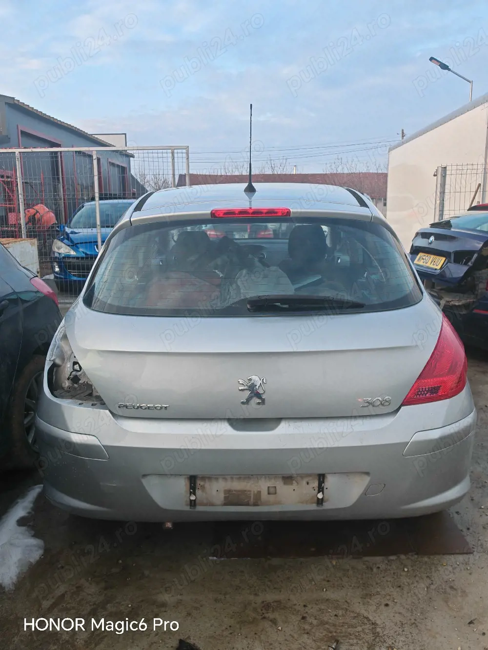 Dezmembrez Peugeot-uri 308