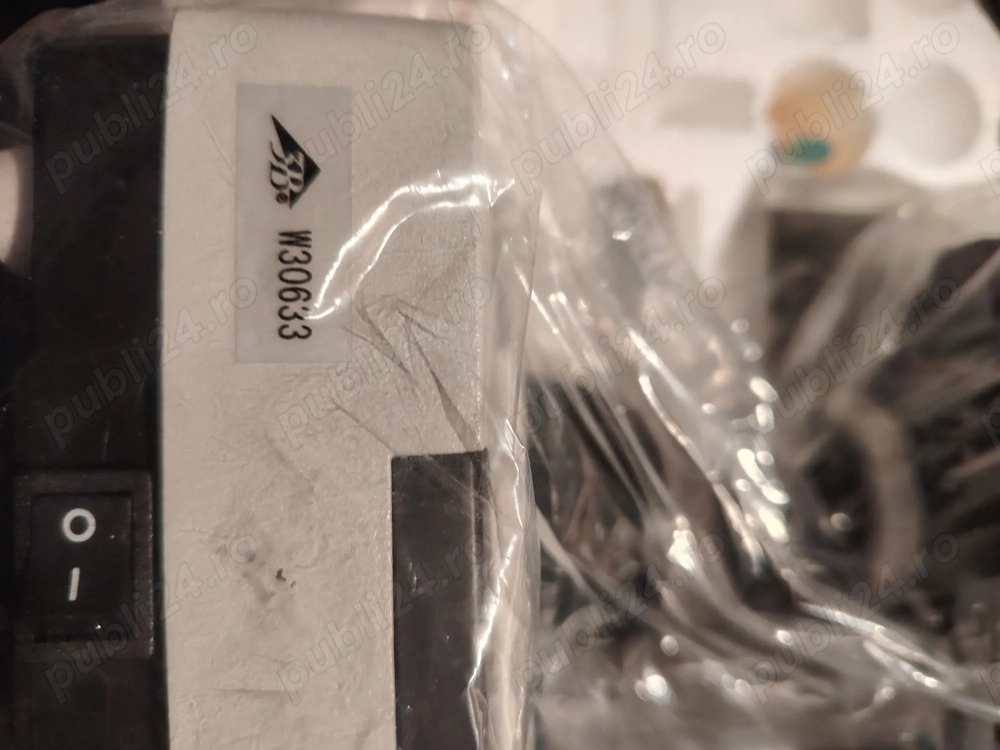 Microscop nou binocular