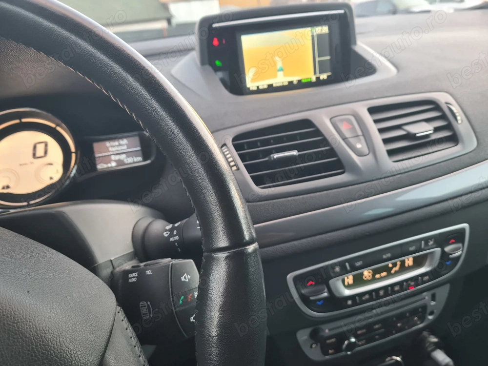 Renault Megane Limited-an 2016-1.5 dci110-euro 6-navi-proprietar