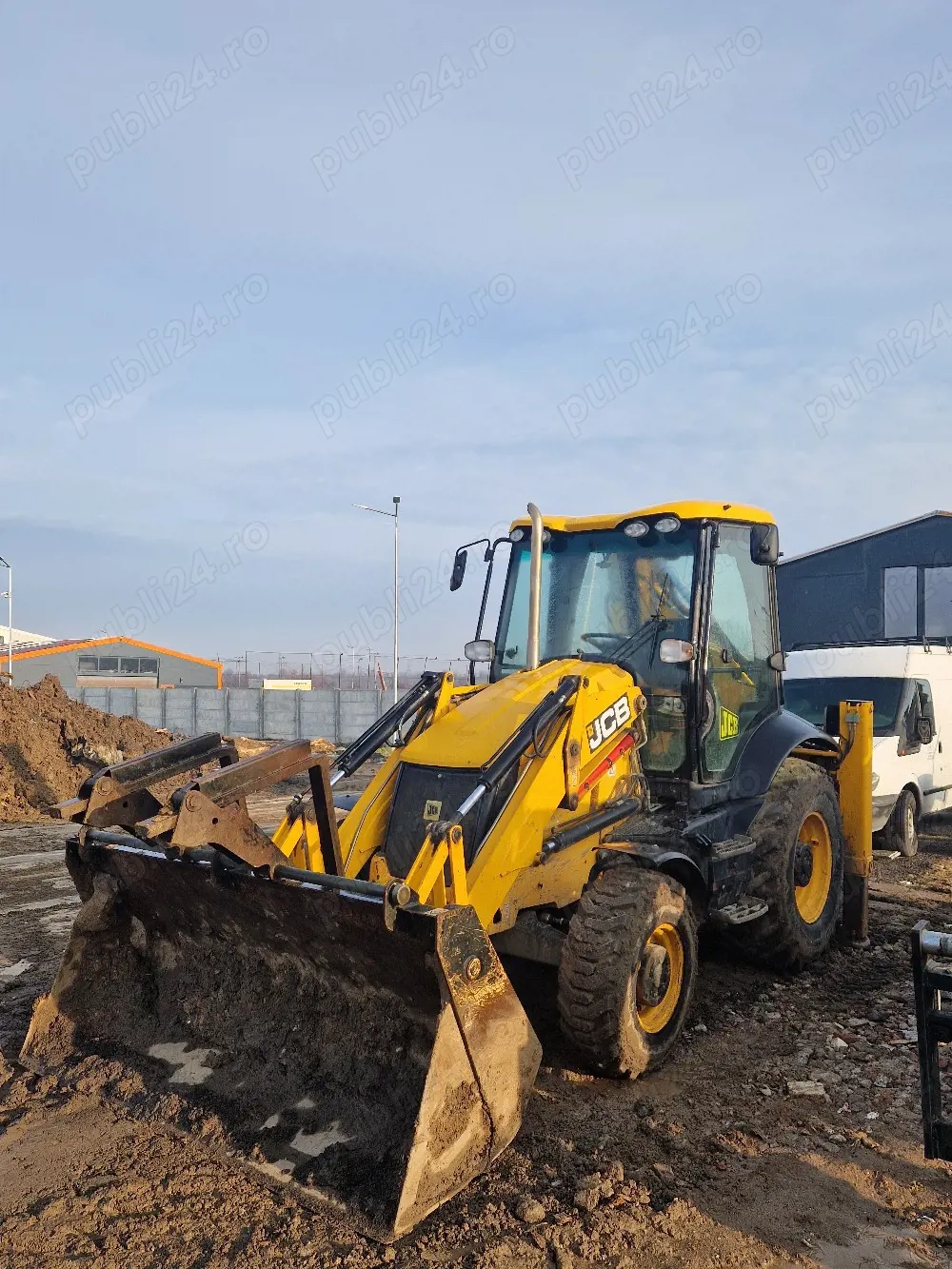 vanzare buldoexcavator JCB 3 CX