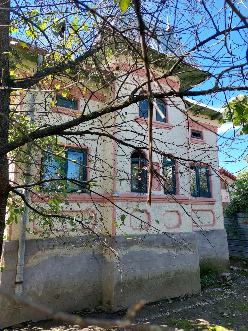 Gospodarie   Zona Francesti   Valcea  