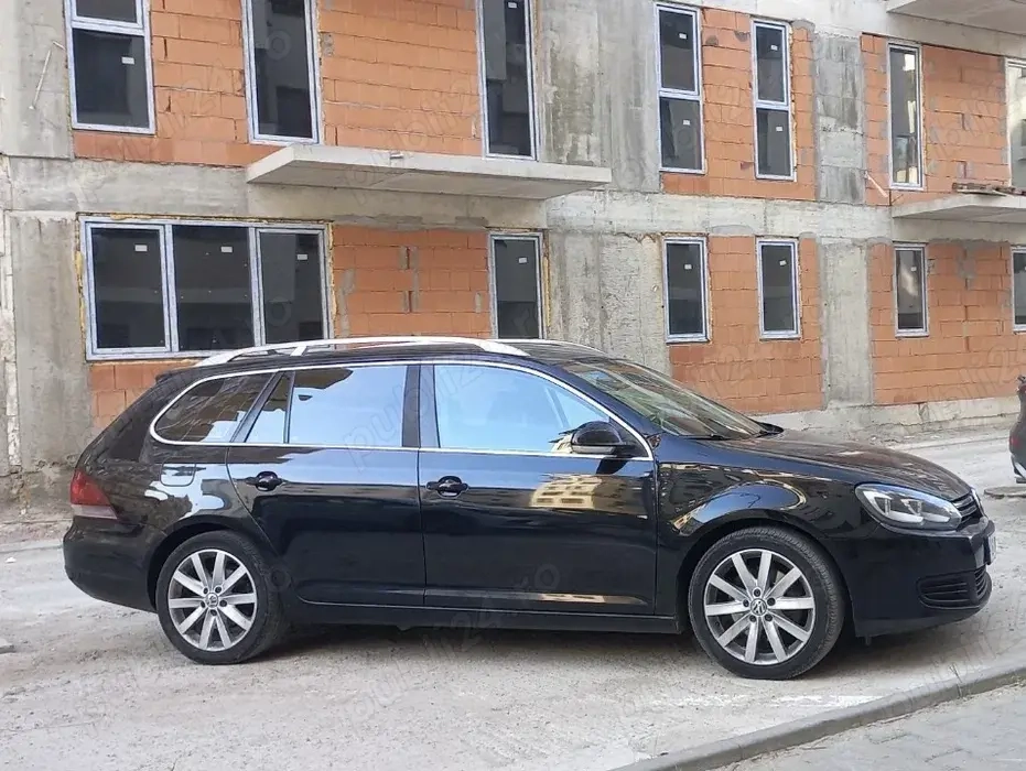 Vând Volkswagen Golf VI - Variant