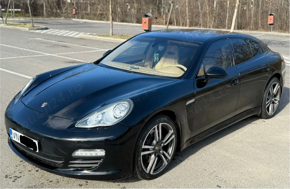 Porsche Panamera avariate avariat lovit accidentat 