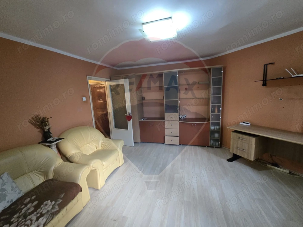 Apartament 2 camere-zona Miorita, Micalaca