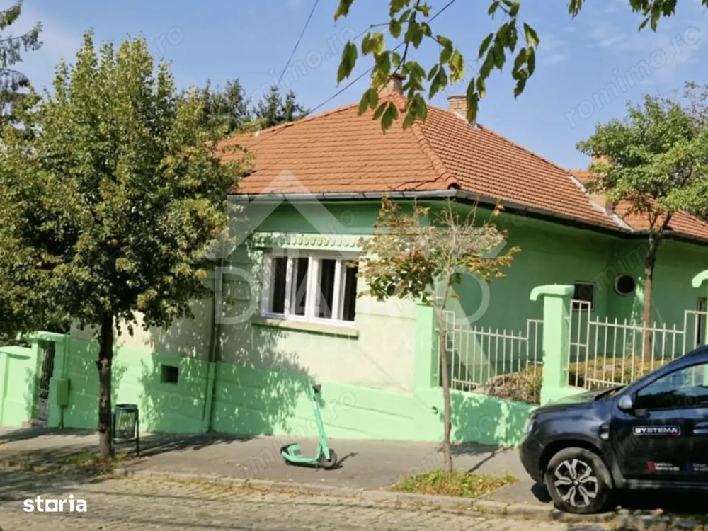 Casă ultracentrală, singur în curte Târgu Mureș – 2 Apartamente