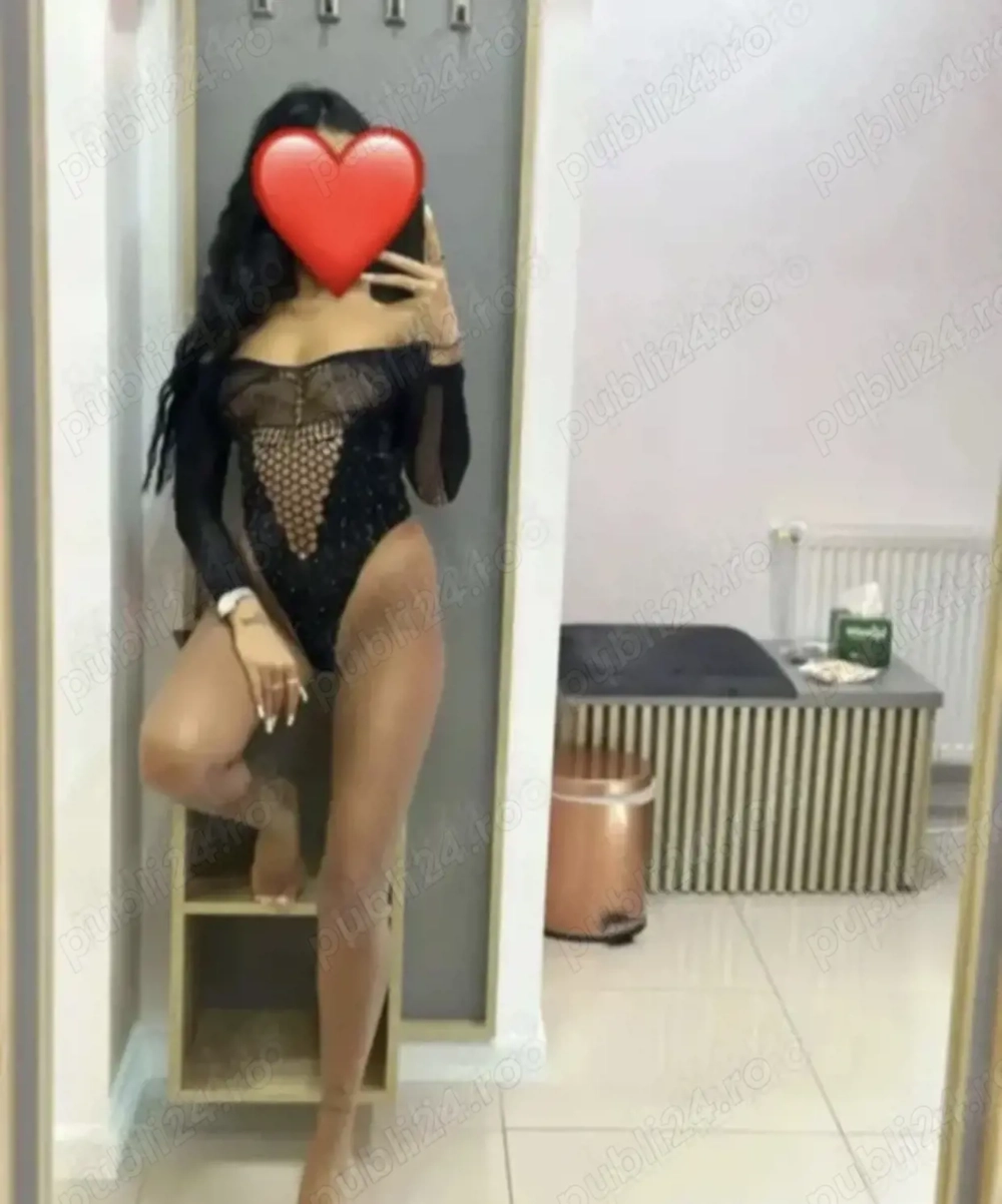 Ador săruturile jos ! Dorințele tale sunt plăcerile mele fac și  DEPLASĂRI la tine sau la hotel 