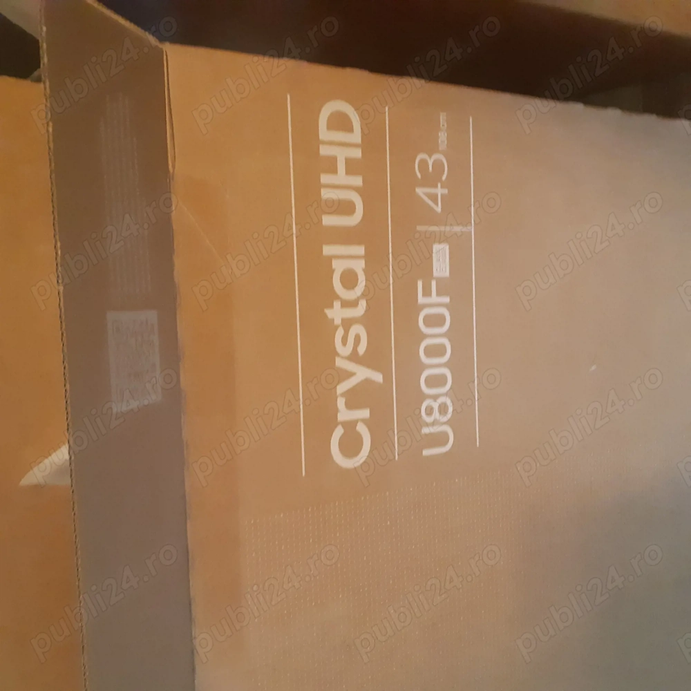 Vand televizor Samsung nou cumparat de o luna, cu cutie si garantie.