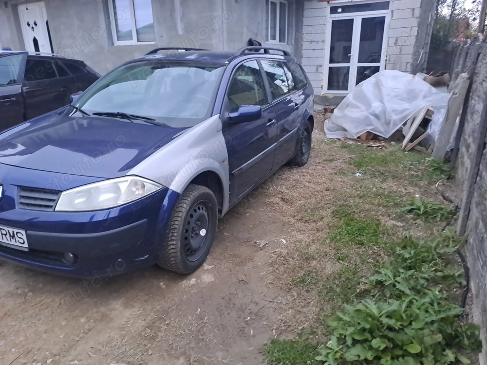 Vând megane 2 pe gaz 