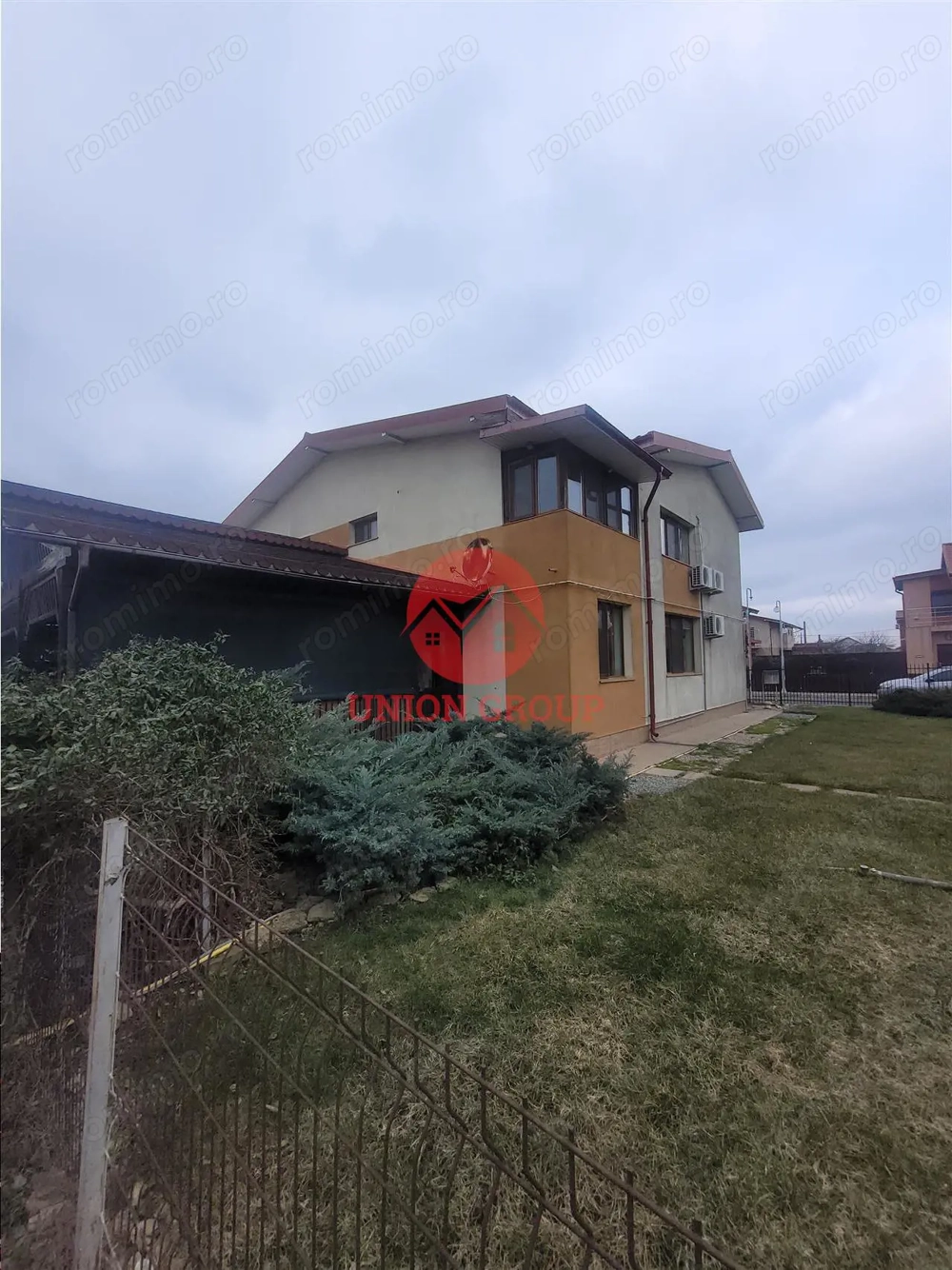 Casa P+M cu Teren de 530 mp - Cump #259;na Cartier Del Sole