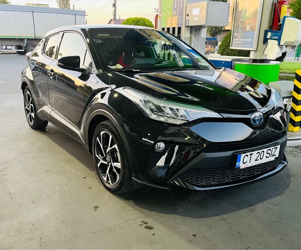 Toyota C-hr Hybrid C-ult style 2.0 benzina 2021 mai