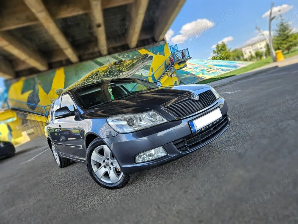Vând Skoda Octavia II Combi FACELIFT