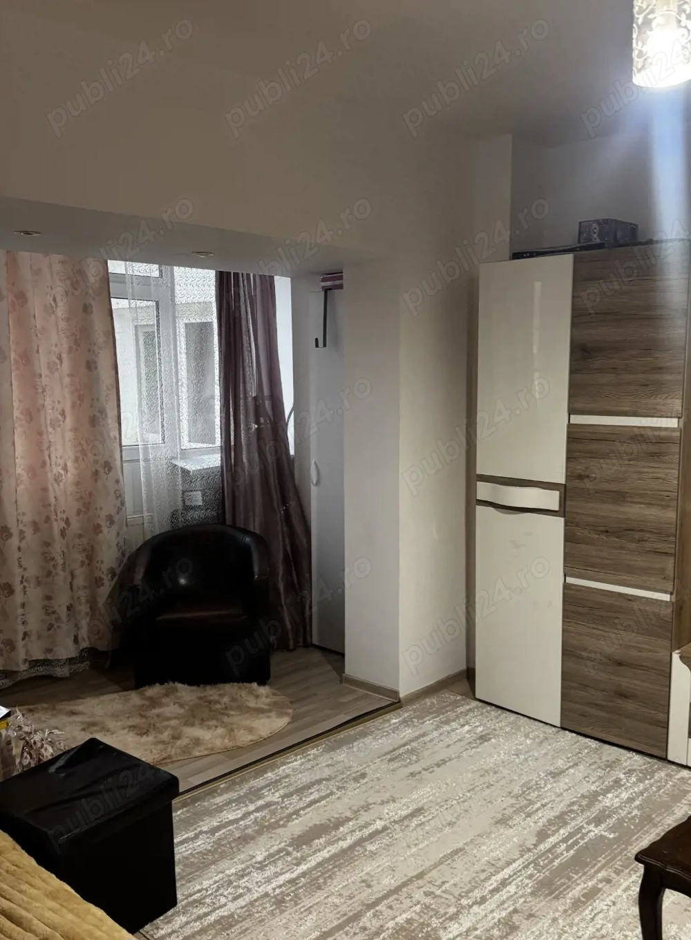 2 Camere Nicolina - Biserica Catolina 