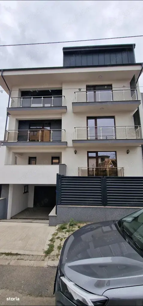 Vand 3 camere Ion Mihalache  Calea Grivitei - metrou 1Mai