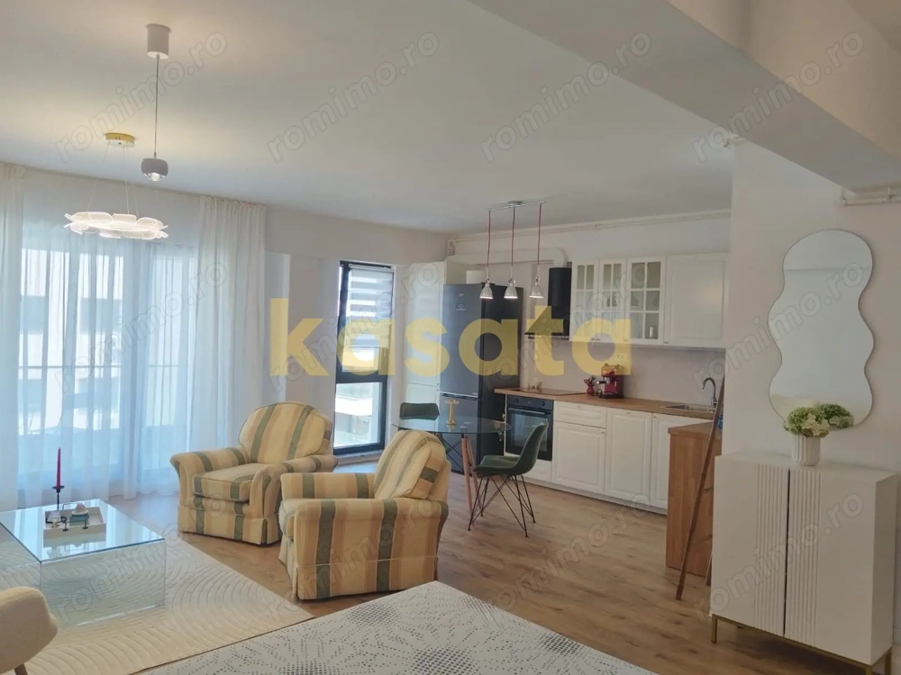 Studio mobilat de închiriat | Ivory | Balcon