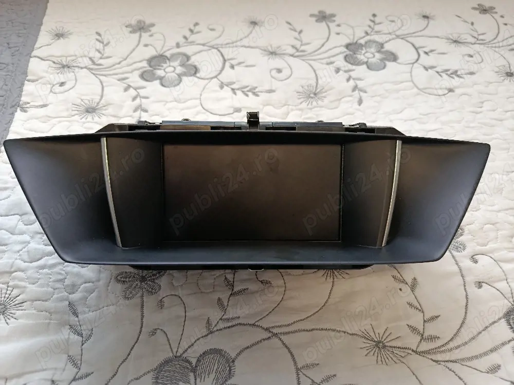 Sistem de navigație originală BMW E84 