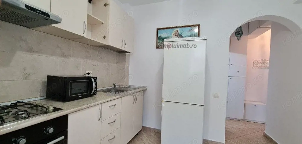 Garsoniera 1 Decembrie Bloc Nou 6 minute de metrou