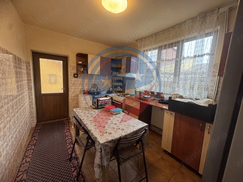 CASA P+1+M ZONA CENTRALA