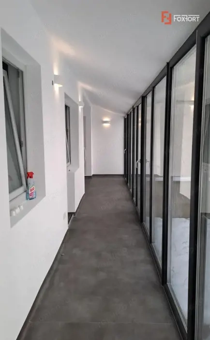 Spatiu Sad de inchiriat in apropiere de Iulius Mall