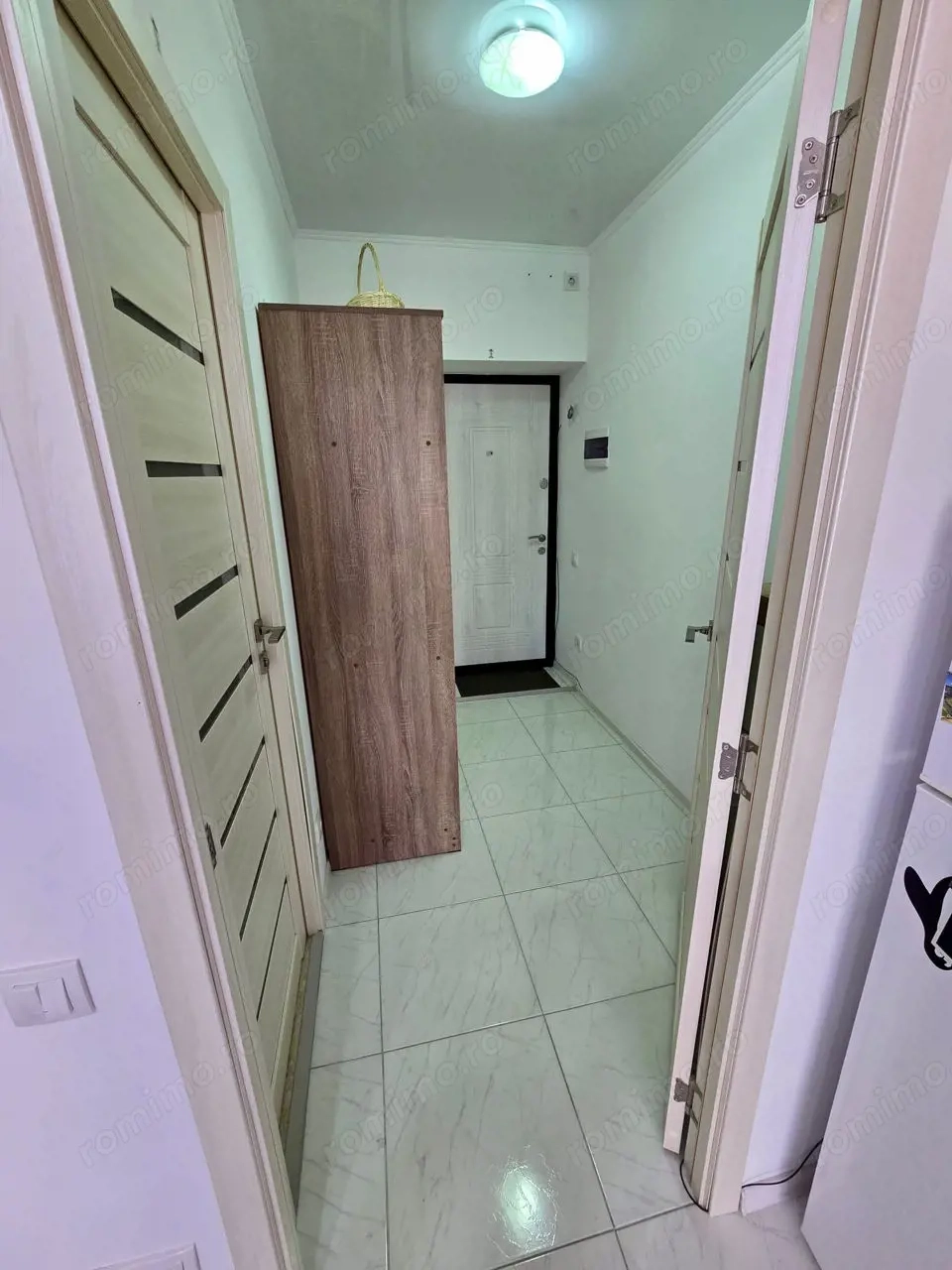 Apartament cu 2 camere de închiriat în Militari