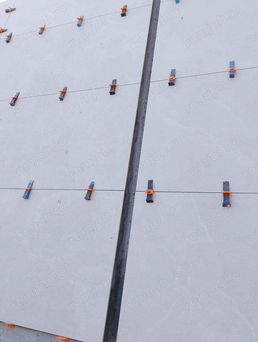 Sunt zugrav faiantar tencuitor amenajez interiore, sunt serios si puntual, Bucuresti,ma numesc Georg