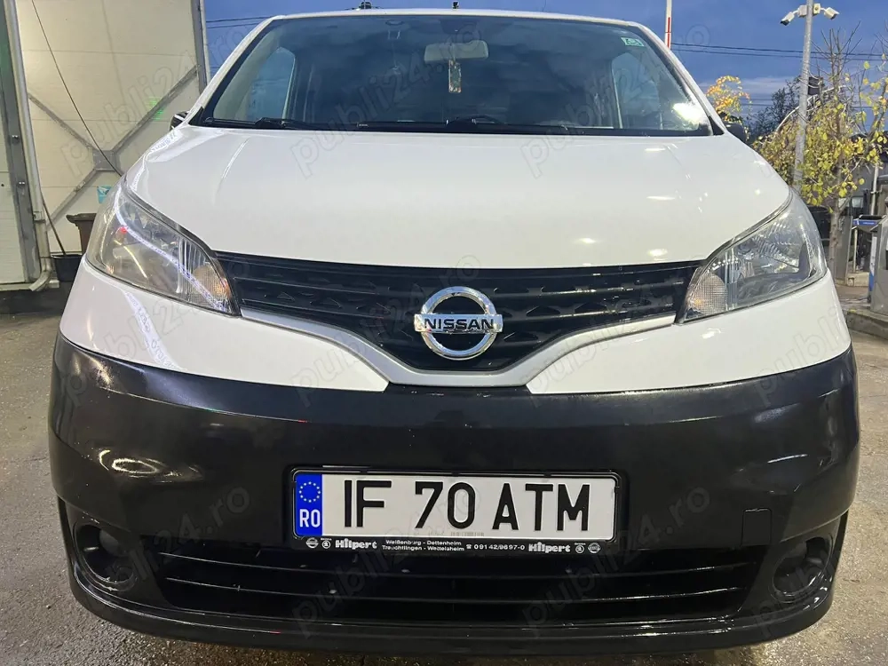 Vand Nissan NV An 2015