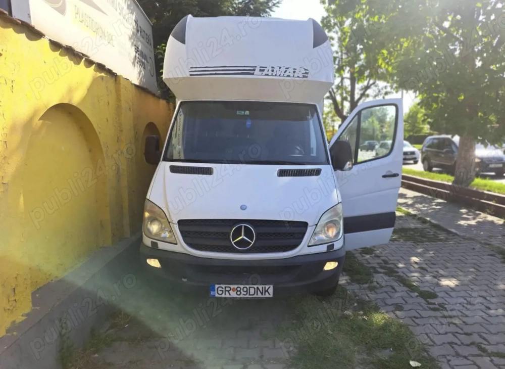 Vând Mercedes sprinter 