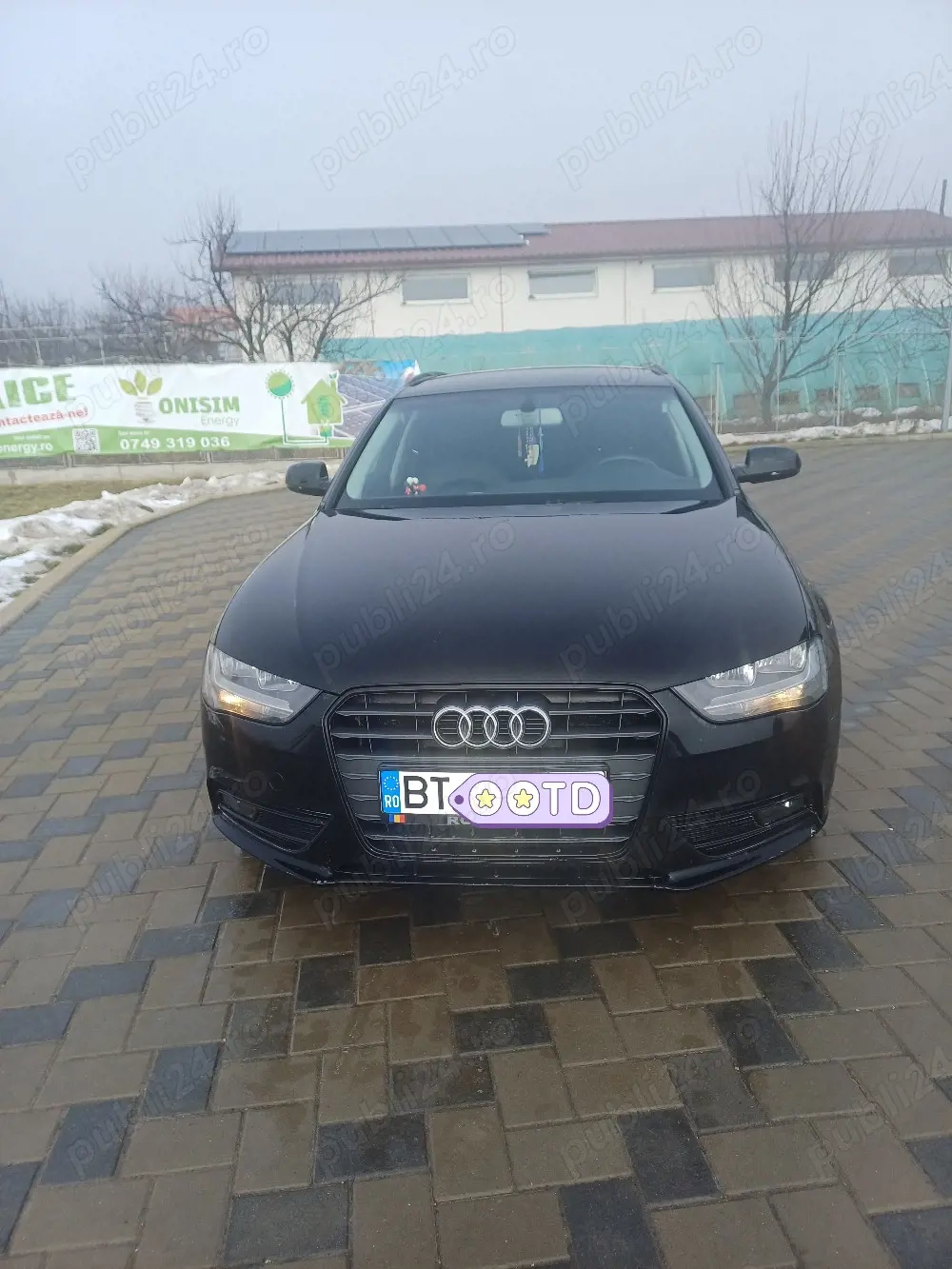 Vând Audi A4 B8 Avant 2012