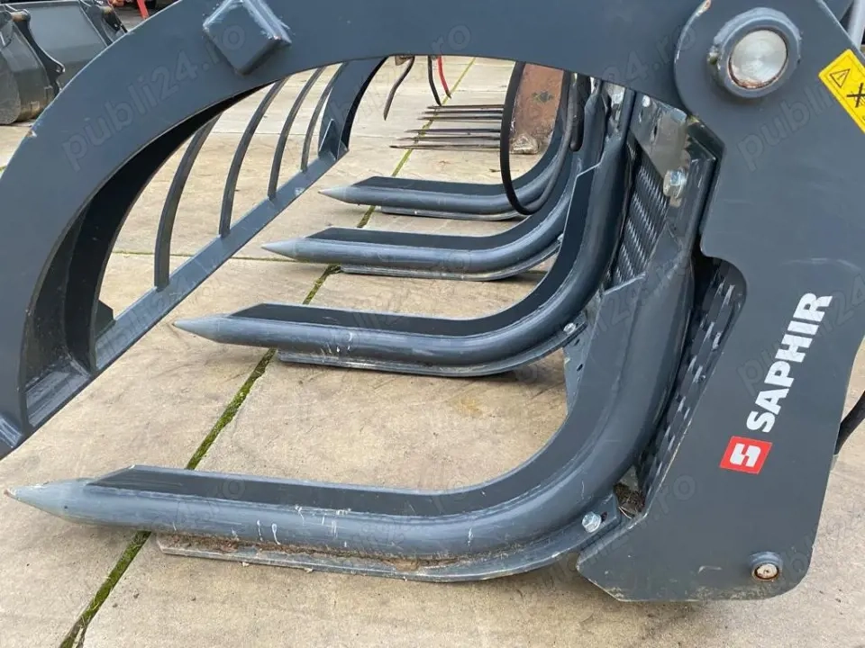 Utilaj agricol. Pentru incarcator frontal 