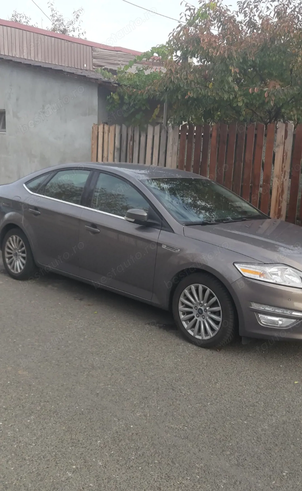 ford mondeo mk 6 2014