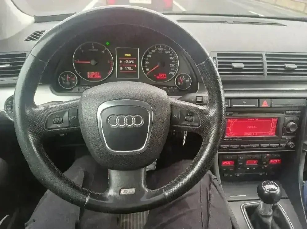 vînd Audi a4 b7 