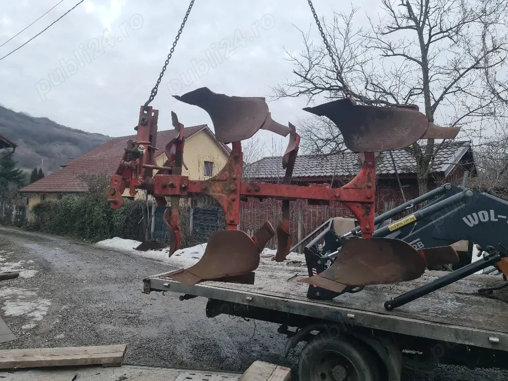 Plug reversibil 2 trupite