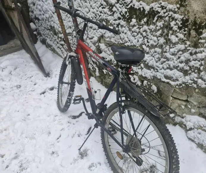 Vand bicicleta DHS in stare buna