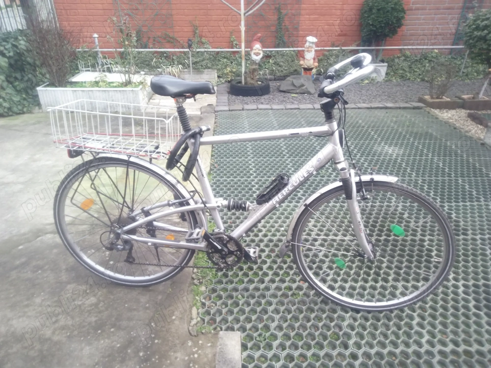 Vând bicicleta aluminiu "Hercules",roti 28 toli