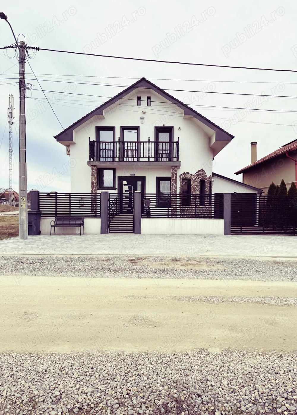 Casă de vânzare de la proprietar (la cheie) Zimandcuz