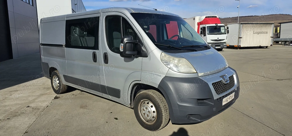 Peugeot Boxer 2.2 HDi 6 locuri
